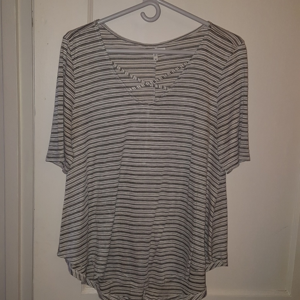 🦉🦉🦉Stripped shirt
